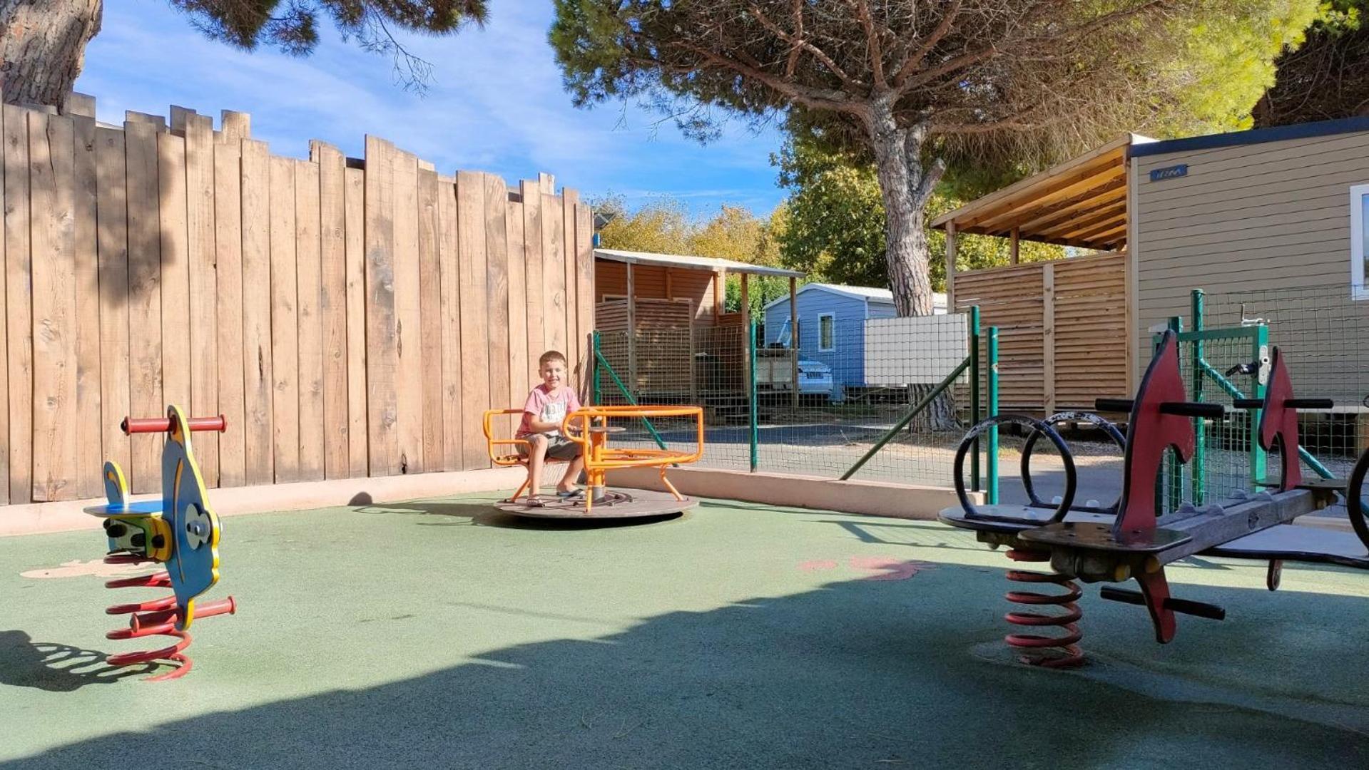 Camping La Bergerie Plage Hotel Hyeres Luaran gambar